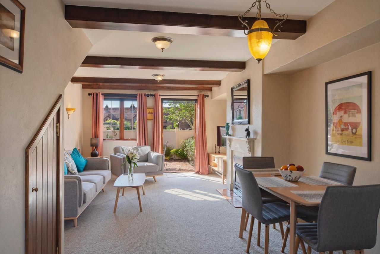 The Village Green Apartment เนลสัน ภายนอก รูปภาพ